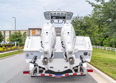 Sea Hunt Ultra 265 SE photo 3