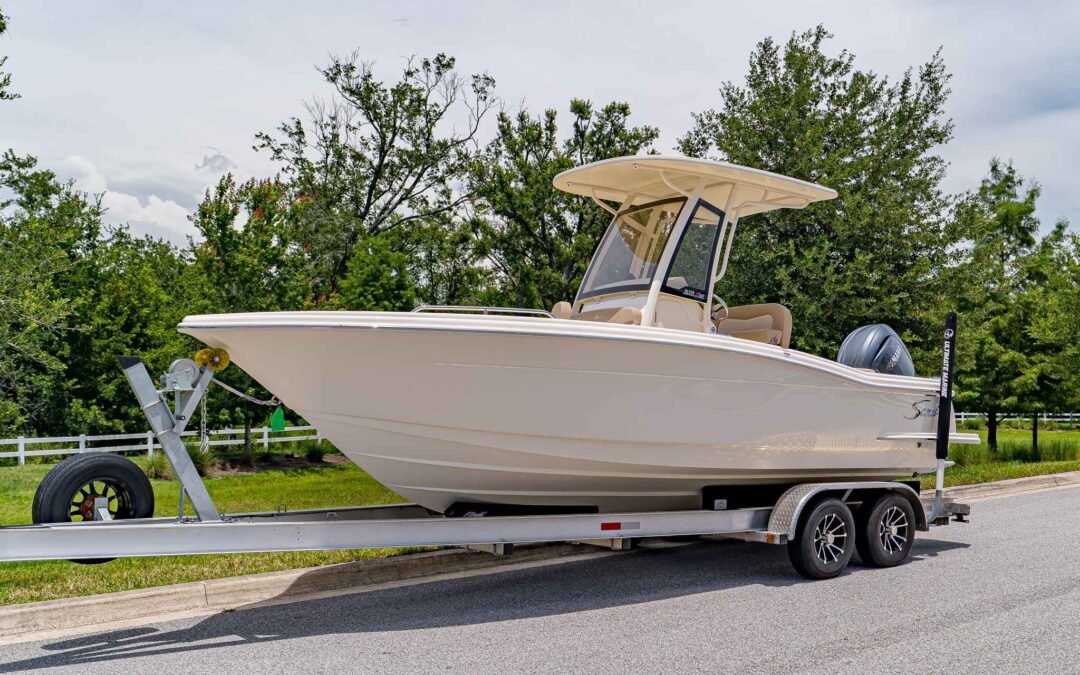 Center Console Showdown: Scout 215 vs. 235 XSF Models