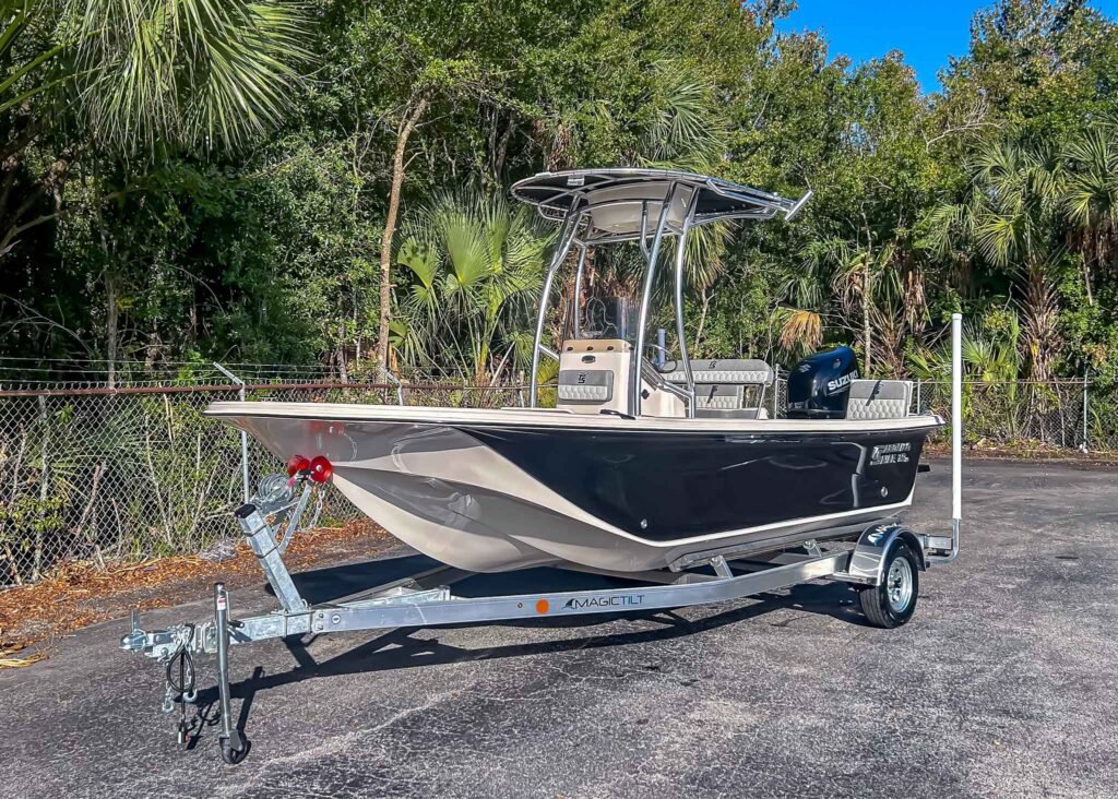 2026 Carolina Skiff 19 LS (CS-0005) BLACK