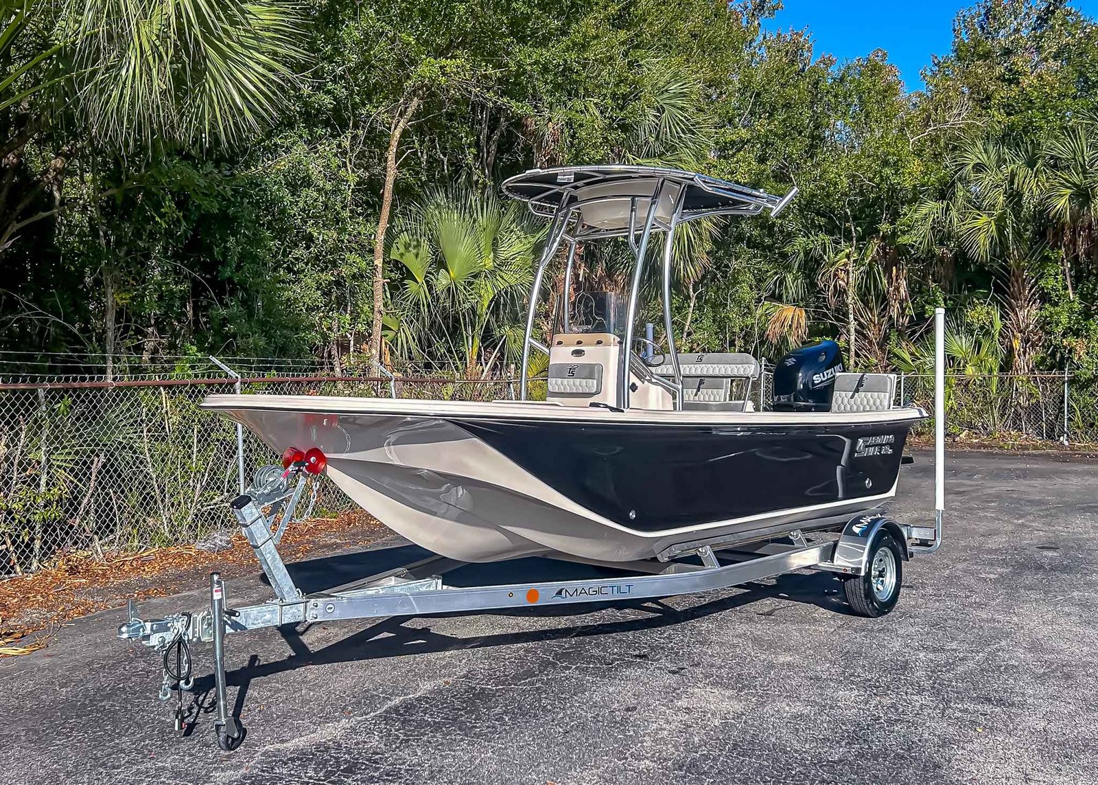 2026 Carolina Skiff 19 LS (CS-0005)