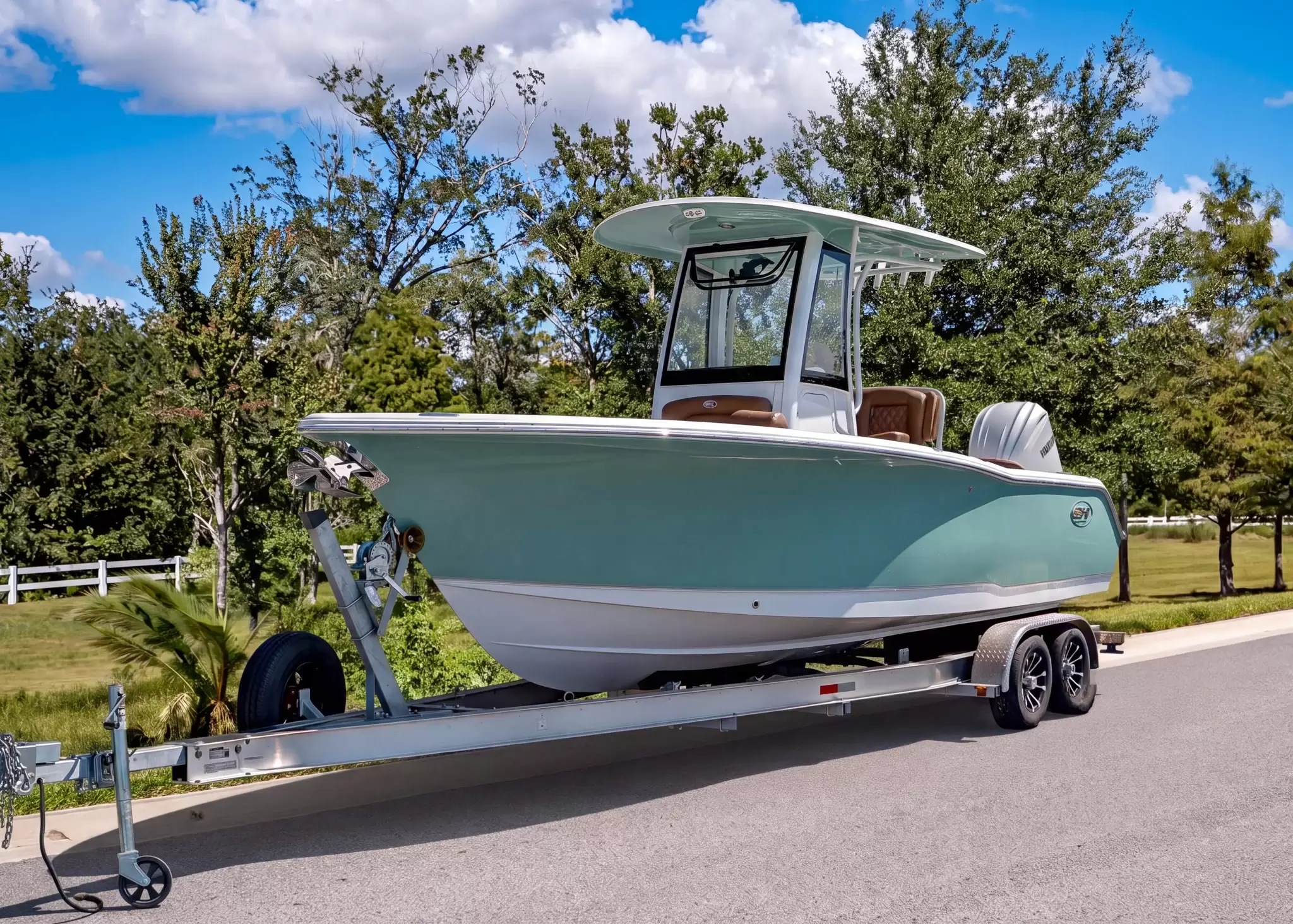 2027 Sea Hunt Ultra 245 SE (SH503)