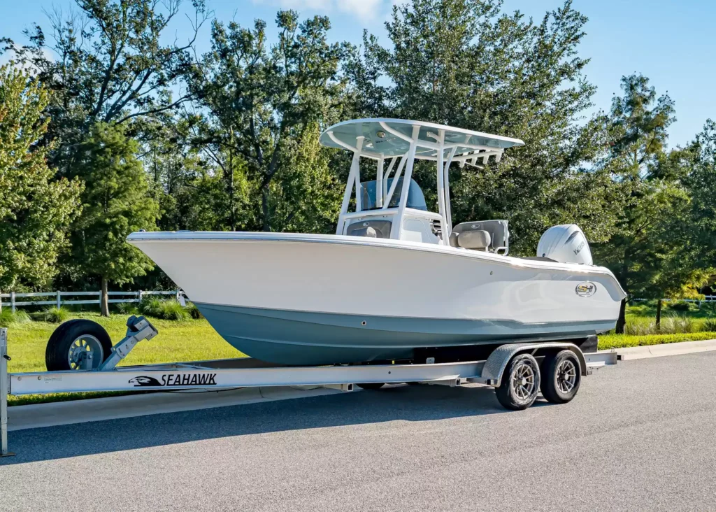attachment-178939995115114687486aa8138f3a91e 2027 Sea Hunt Ultra 219 (SH524)