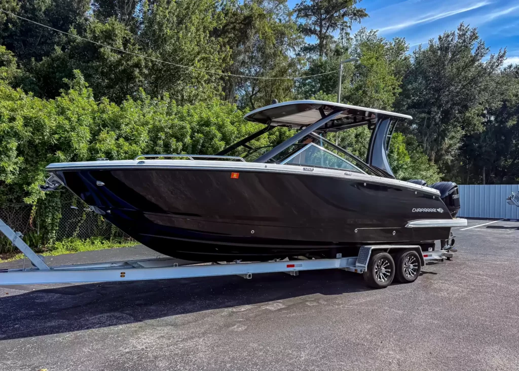 2023 Chaparral 280 OSX BLACK